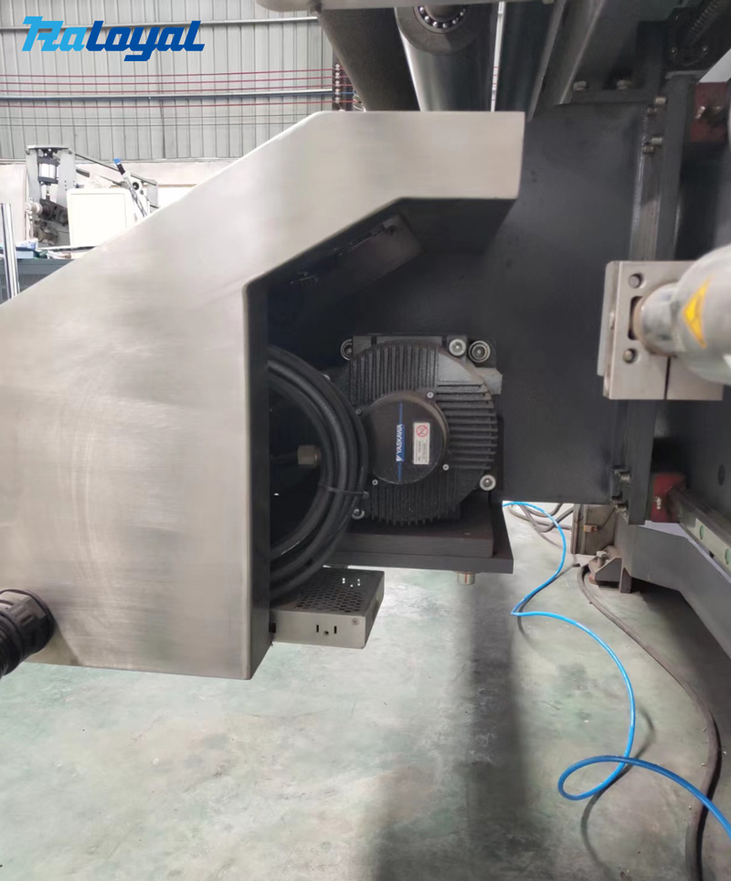 LYS-S1300/1600 High Speed Flexible Packing Film Slitting Machine